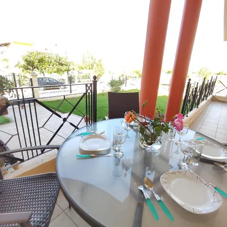 Апартаменты Dreams 5 *